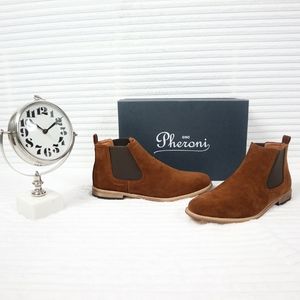 Brand new brown Gino Pheroni Chelsea boots
